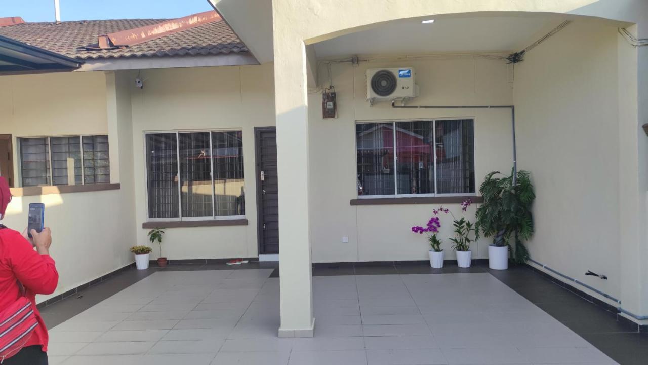 Home Stay Adams Pasir Gudang Dış mekan fotoğraf